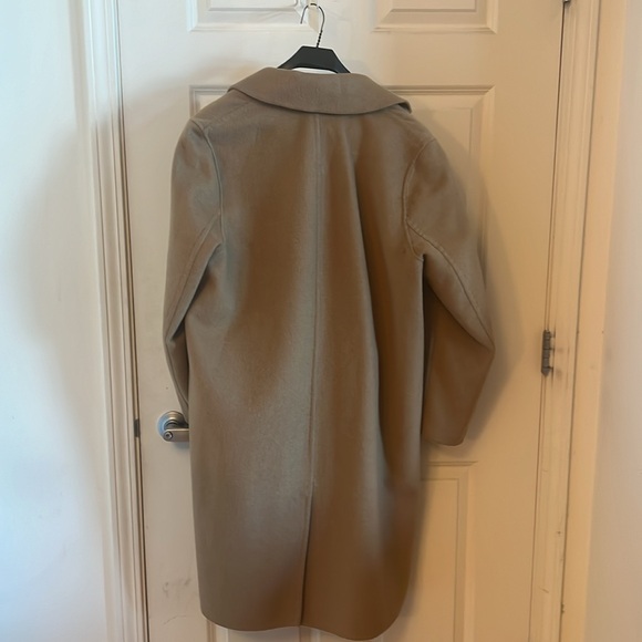 Vince Camel Color 1-button unlined wool coat. - Picture 5 of 6